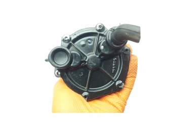 VACUM POMPA FORD TRANSIT MONDEO GALAXY FOCUS C-MAX 1.8 TDCI 93BB-2A451-AC