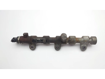 LISTWA WTRYSKOWA COMMON RAIL RENAULT TRAFIC II VIVARO 2.0 DCI 0445214251