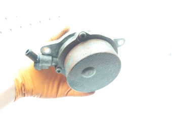 VACUM POMPA BMW E60 E63 E65 E70 E83 E87 E90 E92 2.0 3.0 3.5 D 11667791232