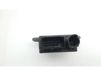 PRZEKAŹNIK ŚWIEC ŻAROWYCH BMW 2.0D N47 E90, E60 E87 120D E83 E84 779800006