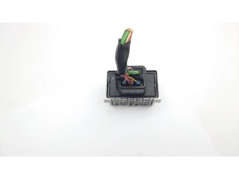 PRZEKAŹNIK ŚWIEC ŻAROWYCH ASTRA, ZAFIRA VECTRA CORSA 1.7, 1.9, 2.0 132049