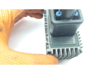 PRZEKAŹNIK ŚWIEC ŻAROWYCH ASTRA, ZAFIRA VECTRA CORSA 1.7, 1.9, 2.0 09132691