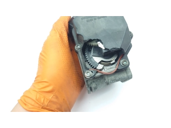 PRZEPUSTNICA, KLAPA GASZĄCA VW, AUDI, SEAT SKODA 1.9 TDI 2.0 TDI 03G128063A