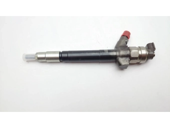 WTRYSKIWACZ 6C1Q-9K546-BC TRANSIT 2.2, 2.4 TDCI LAND ROVER DEFENDER 2.4TEST