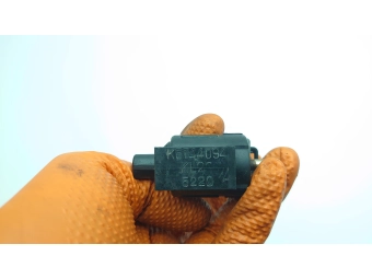 ELEKTROZAWÓR PODCIŚNIENIA MAZDA MX5, MIATA, 626, 323, FORD 1.3 K5T44094