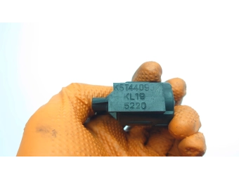 ELEKTROZAWÓR PODCIŚNIENIA MAZDA MX5, MIATA, 626, 323, FORD 1.3 K5T44093