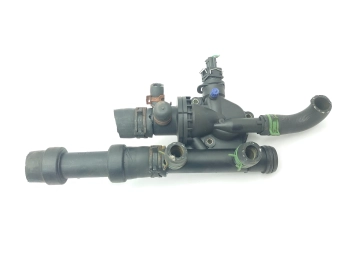 OBUDOWA TERMOSTATU RENAULT MASTER, OPEL MOVANO 2.2 2.5 DCI, CDTI 8200154296