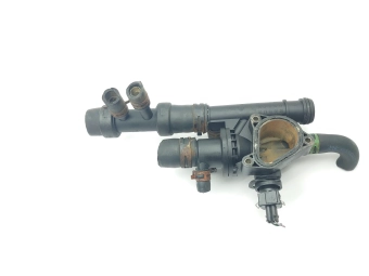 OBUDOWA TERMOSTATU RENAULT MASTER, OPEL MOVANO 2.2 2.5 DCI, CDTI 8200154296