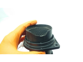 PRZEPŁYWOMIERZ SIEMENS RENAULT OPEL 2.5 DCI