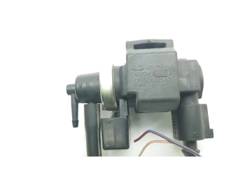 ELEKTROZAWÓ PODCIŚNIENIA AUDI A6, A4, A8, 2.5, 4.0 TDI VW PASSAT 2.5 TDI 4E0906628