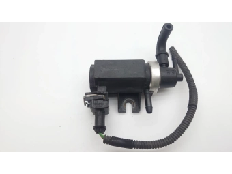 ELEKTROZAWÓR PODCIŚNIENIA TURBO VW TRANSPORTER 2.5 TDI PASSSAT A4 1.9 TDI 1H0906627