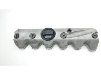 POKRYWA ZAWORÓW VOLVO V70, S80 2.5 TDI, AUDI 100, A6 C4 2.5 TDI 074103469J