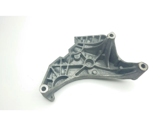 ŁAPA SILNIKA AUDI A3, VW GOLF 6 TIGUAN PASSAT B7 2.0 TDI 03L199207 WSPORNIK