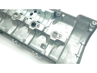 POKRYWA ZAWORÓW Z ODMĄ, DEKIEL MERCEDES E W210 C W203 2.2 CDI A6110160805