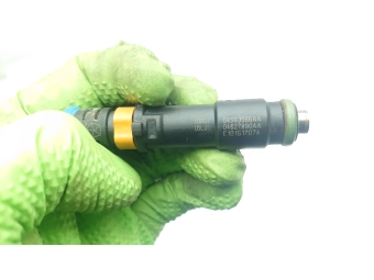 WTRYSKIWACZ BENZYNY JEEP USA CHEROKEE RENEGADE COMPASS 2.4 04593986AA