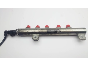 LISTWA WTRYSKOWA COMMON RAIL, CZUJNIK FIAT 1.9 JTD OPEL 1.9 CDTI 0445214095