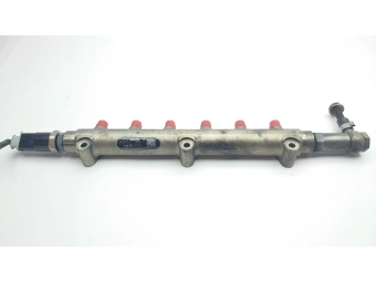 LISTWA WTRYSKOWA COMMON RAIL + CZUJNIK VOLVO V70 S60 XC90 2.4 D5