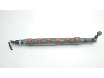 LISTWA WTRYSKOWA COMMON RAIL + CZUJNIK VOLVO V70 S60 XC90 2.4 D5