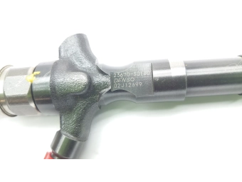 WTRYSKIWACZ DENSO 23670-30140 TOYOTA LAND CRUISER, HILUX 3.0D SPRAWDZONY