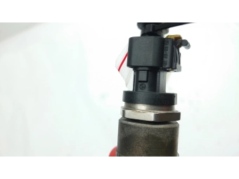 LISTWA WTRYSKOWA COMMON RAIL + ZAWÓR i CZUJNIK FIAT 1.3 JTD OPEL 1.3 CDTI 0445214044