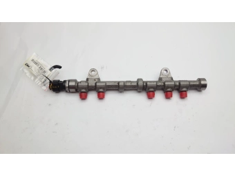LISTWA WTRYSKOWA COMMON RAIL + CZUJNIK FIAT 1.3 MultiJet OPEL 1.3 0445214222