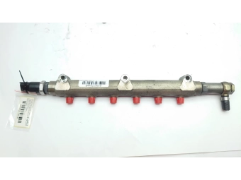 LISTWA WTRYSKOWA COMMON RAIL + CZUJNIK VOLVO V70 S60 XC90 2.4 D5 0445215010