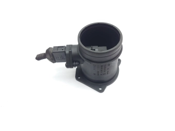 PRZEPŁYWOMIERZ BOSCH 0280218058 AUDI A4 B7, A6 C5 2.0, VW PASSAT B5 2.0 ALT