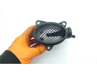 PRZEPŁYWOMIERZ POWIETRZA 9650010780 EXPERT BERLINGO SCUDO PARTNER 1.6 HDI