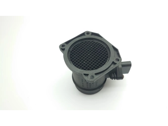 PRZEPŁYWOMIERZ BOSCH 0280218013 AUDI A4, A6, VW PASSAT B5 1.8