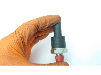 CZUJNIK CIŚNIENIA PALIWA BOSCH 0281002239 MERCEDES 2.7 CDI, VW LT 2.8 TDI