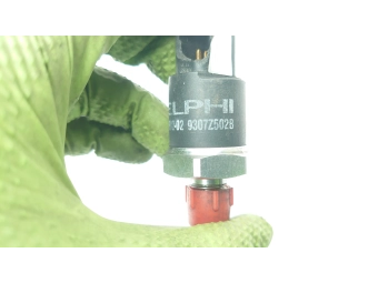 CZUJNIK CIŚNIENIA PALIWA 9307Z502B 51H902-02 KANGOO 1.5 DCI FORD 2.0 TDCI