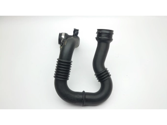 PRZEWÓD RURA WĄŻ INTERCOOLERA TURBO TRAFIC 2.0DCI, VIVARO CDTI 8201068612