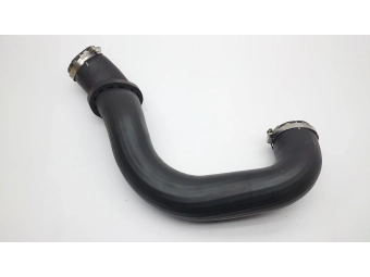 PRZEWÓD RURA WĄŻ INTERCOOLERA TURBINY VW TRANSPORTER T6 2.0 TDI 7E0145980