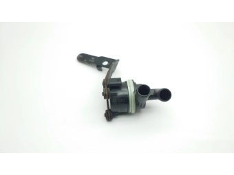 DODATKOWA POMPA WODY VW, AUDI SEAT SKODA 1.6 / 2.0 TDI + UCHWYT 5N0965561A