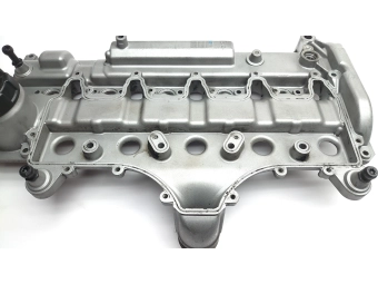 KOLEKTOR SSĄCY POKRYWA ZAWORÓW VOLVO 2.4 D5 V70 S80 S60 XC90 08692397 UMYTA