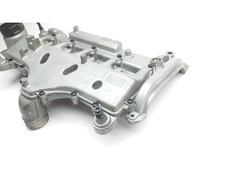 KOLEKTOR SSĄCY POKRYWA ZAWORÓW VOLVO 2.4 D5 V70 S80 S60 XC90 08692397 UMYTA