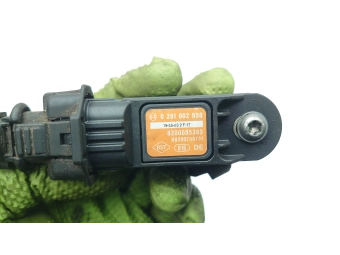 CZUJNIK CIŚNIENIA DOŁADOWANIA Z UCHWYTEM OPEL VIVARO, MASTER 0281002958