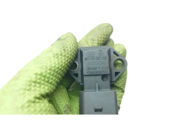 CZUJNIK CIŚNIENIA DOŁADOWANIA AUDI A6 C5, A8 D2, C5 2.5 TDI 1.9 0281002326