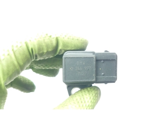 CZUJNIK CIŚNIENIA DOŁADOWANIA BMW E46 E39 E38 E53 M57 OPEL OMEGA B 2246977