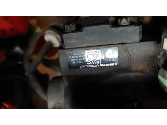 POMPA WTRYSKOWA 9658193980 PEUGEOT FORD VOLVO 2,0