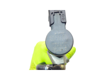 LISTWA WTRYSKOWA COMMON RAIL, ZAWÓR I CZUJNIK, MERCEDES 2.2 CDI 0445214038