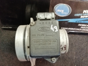 PRZEPŁYWOMIERZ POWIETRZA FORD 92BB12B579AA