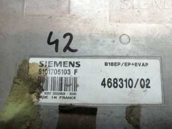 STEROWNIK SILNIKA SIEMENS S101705103F Volvo