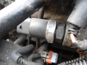 CZUJNIK CIŚNIENIA COMMON RAIL CR VOLVO XC70 XC90 2.4 D5