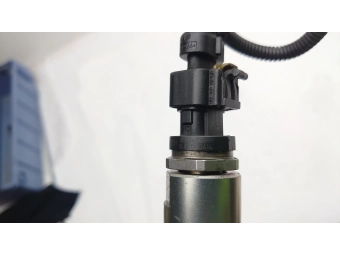 LISTWA WTRYSKOWA COMMON RAIL, ZAWÓR i CZUJNIK FIAT 1.3 OPEL CDTI 0445214086