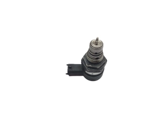 ZAWÓR REGULACJI CIŚNIENIA PALIWA CR BOSCH FIAT SAAB OPEL 1.9 150 0281002507