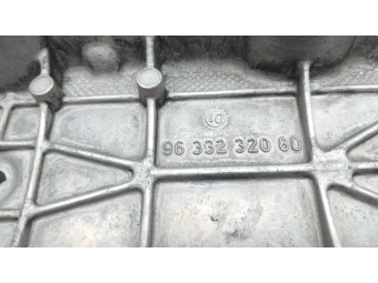 POKRYWA ZAWORÓW PROSTA WYRÓWNANA PARTNER, 206 BERLINGO 1.9 D DW8 9633232080