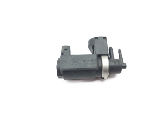 ELEKTROZAWÓR PODCIŚNIENIA TURBO AUDI A6 C5, A8 2.5 TDI 7.21903.22 059906627