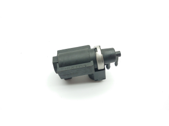 ELEKTROZAWÓR PODCIŚNIENIA TURBO AUDI A6 C5, A8 2.5 TDI 7.21903.22 059906627