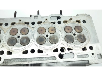 GŁOWICA CYLINDRÓW VOLVO S60, V70, S80, XC70, XC90 2.4 D5 163 KM 08692974002